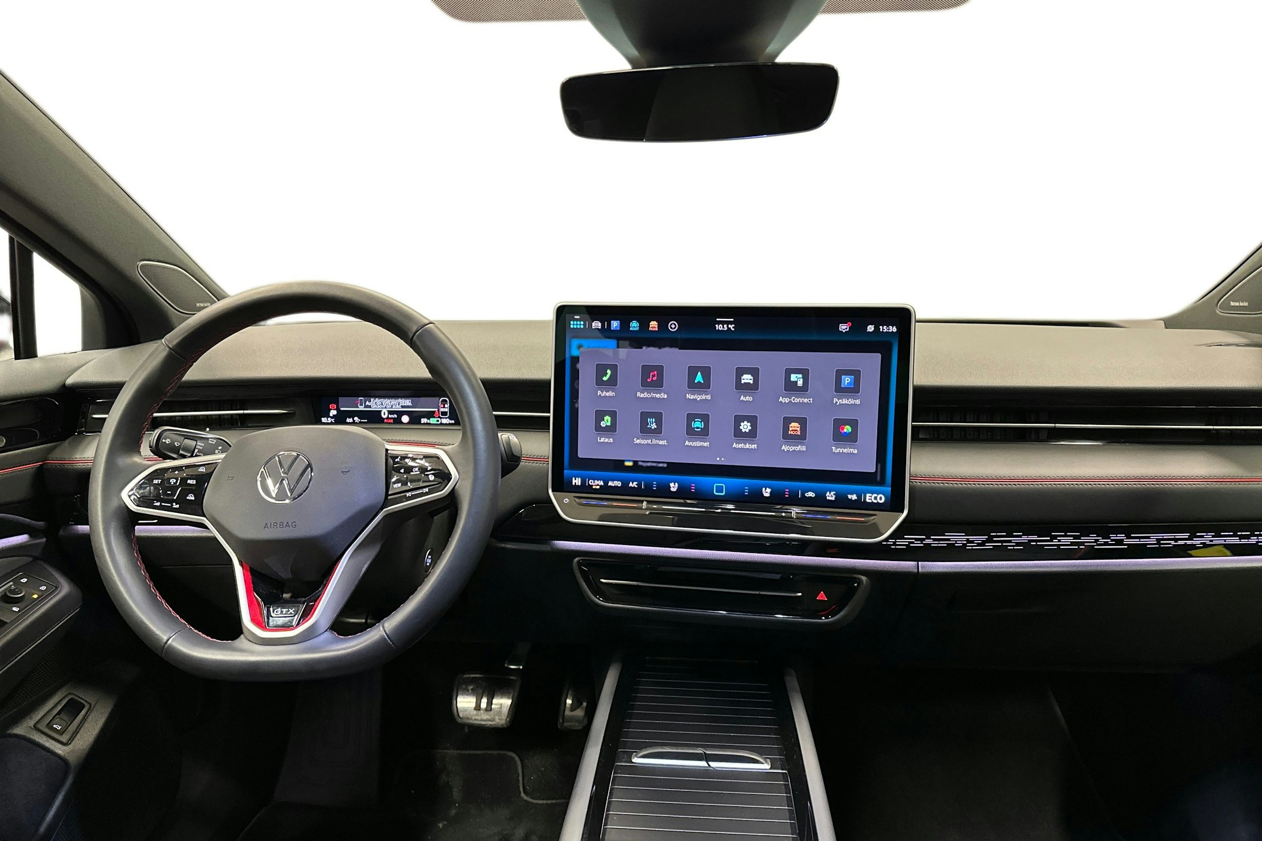 punainen Volkswagen ID.7 2025 kuva 9.