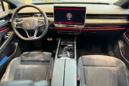 harmaa Volkswagen ID.7 2025 kuva 7.