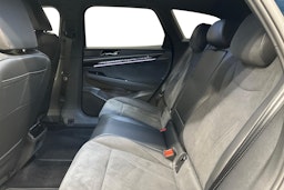 sininen Volkswagen ID.7 2025 kuva 10.