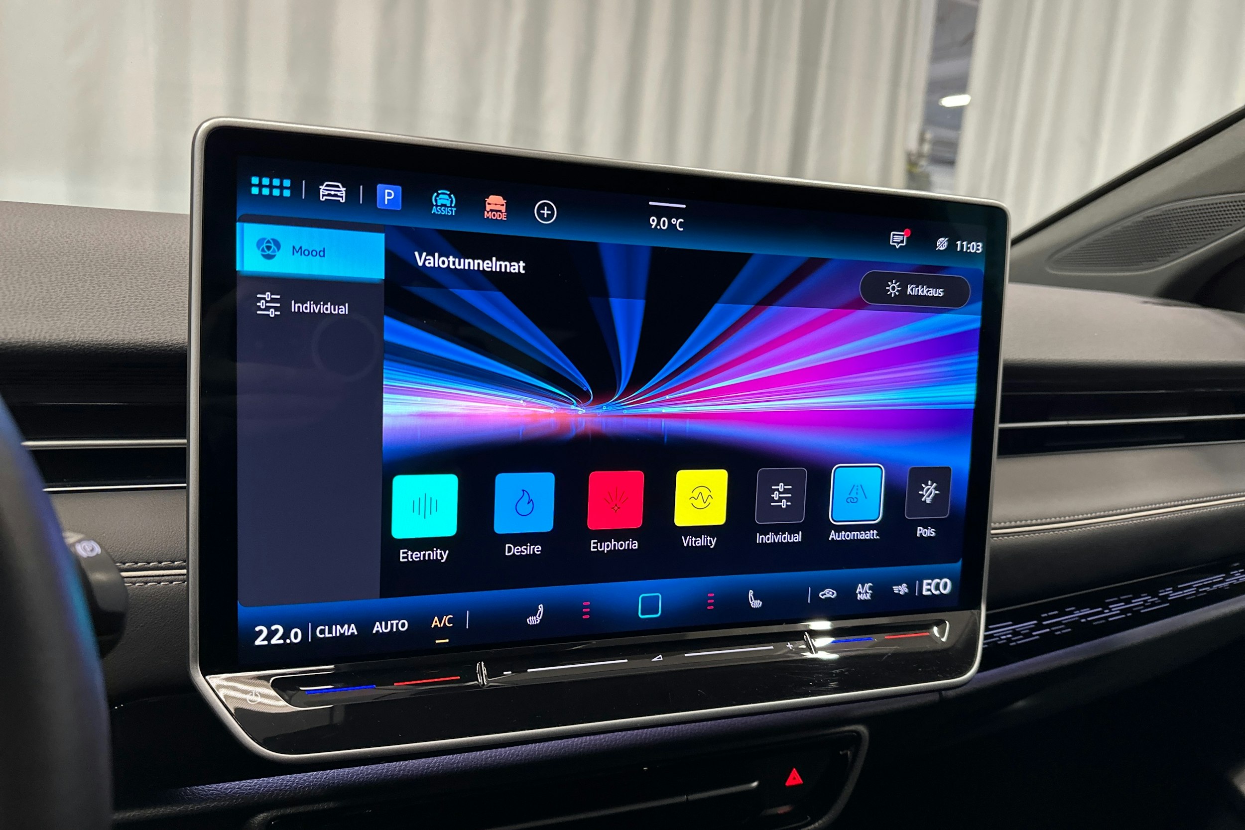 sininen Volkswagen ID.7 2025 kuva 25.