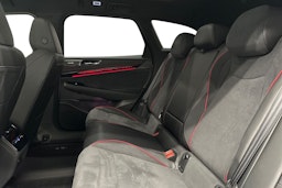 valkoinen Volkswagen ID.7 2025 kuva 8.
