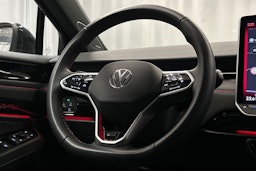valkoinen Volkswagen ID.7 2025 kuva 18.