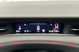 punainen Volkswagen ID.7 2025 kuva 13.