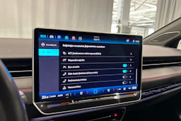 punainen Volkswagen ID.7 2025 kuva 19.