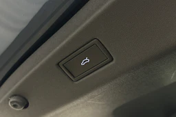 sininen Volkswagen ID.7 2025 kuva 12.