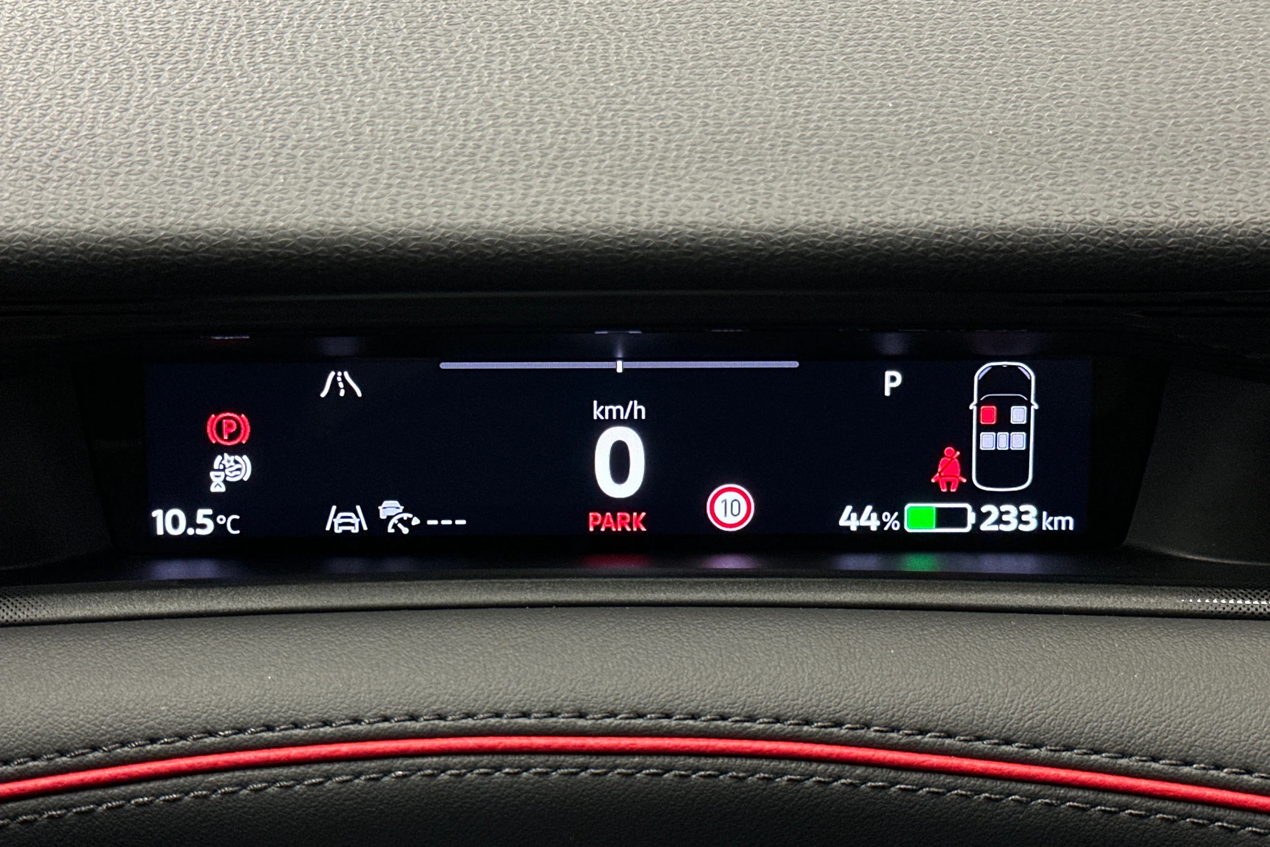 sininen Volkswagen ID.7 2025 kuva 21.