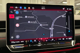 sininen Volkswagen ID.7 2025 kuva 23.