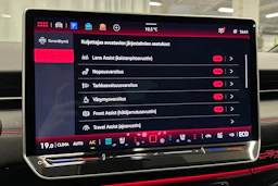 sininen Volkswagen ID.7 2025 kuva 27.