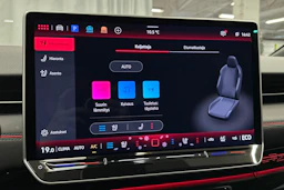 sininen Volkswagen ID.7 2025 kuva 30.