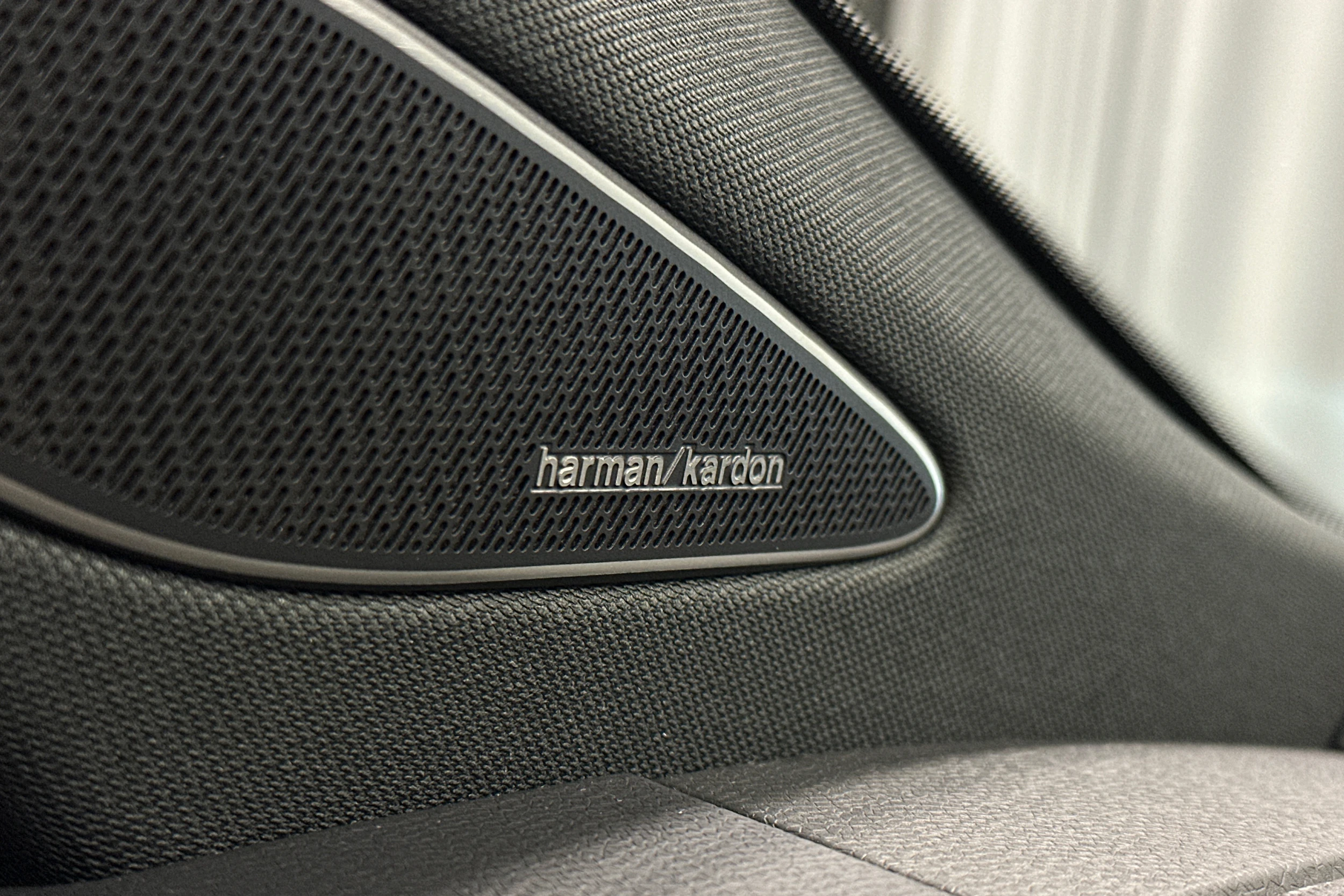 sininen Volkswagen ID.7 2025 kuva 34.