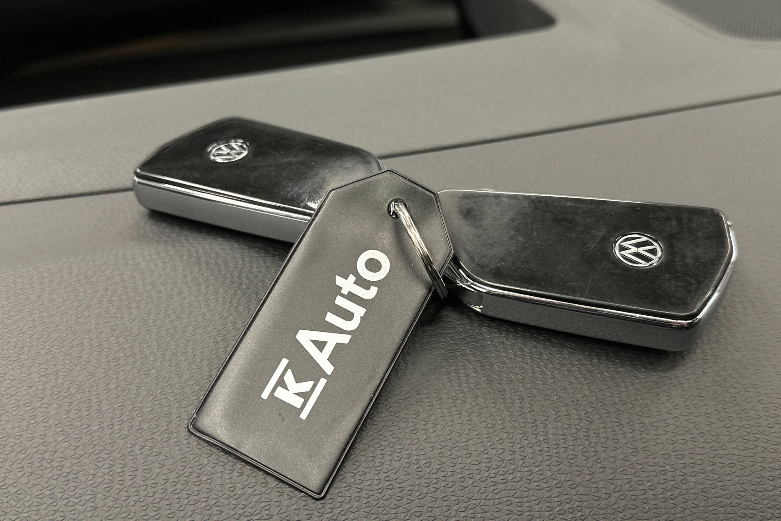 sininen Volkswagen ID.7 2025 kuva 35.