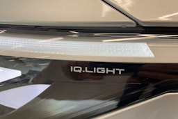 harmaa Volkswagen ID.7 2025 kuva 10.