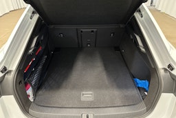 valkoinen Volkswagen ID.7 2025 kuva 14.