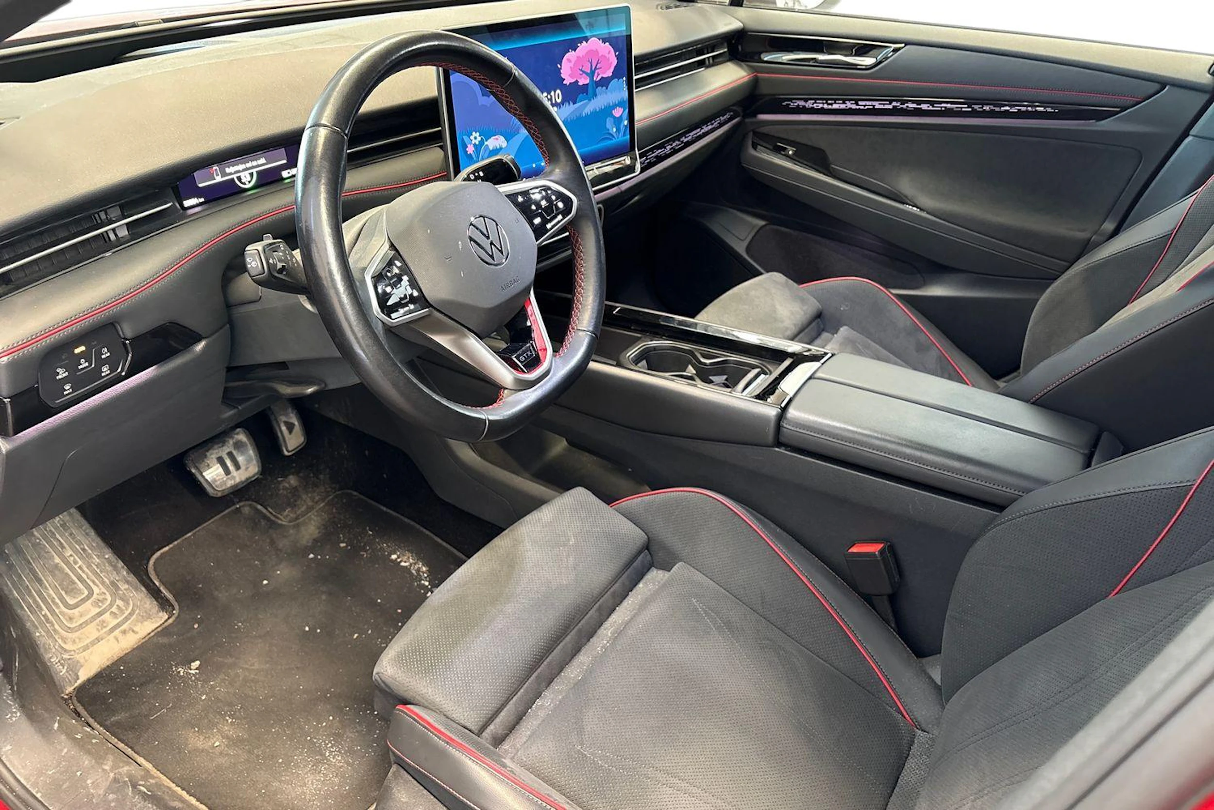 punainen Volkswagen ID.7 2025 kuva 3.