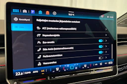 punainen Volkswagen ID.7 2025 kuva 21.