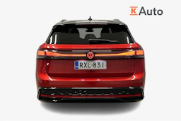 punainen Volkswagen ID.7 2025 kuva 3.