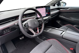 valkoinen Volkswagen ID.7 2025 kuva 6.