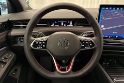 valkoinen Volkswagen ID.7 2025 kuva 12.