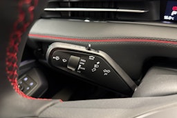 valkoinen Volkswagen ID.7 2025 kuva 14.