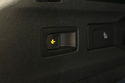 punainen Volkswagen ID.7 2025 kuva 13.