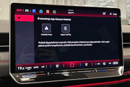 punainen Volkswagen ID.7 2025 kuva 25.