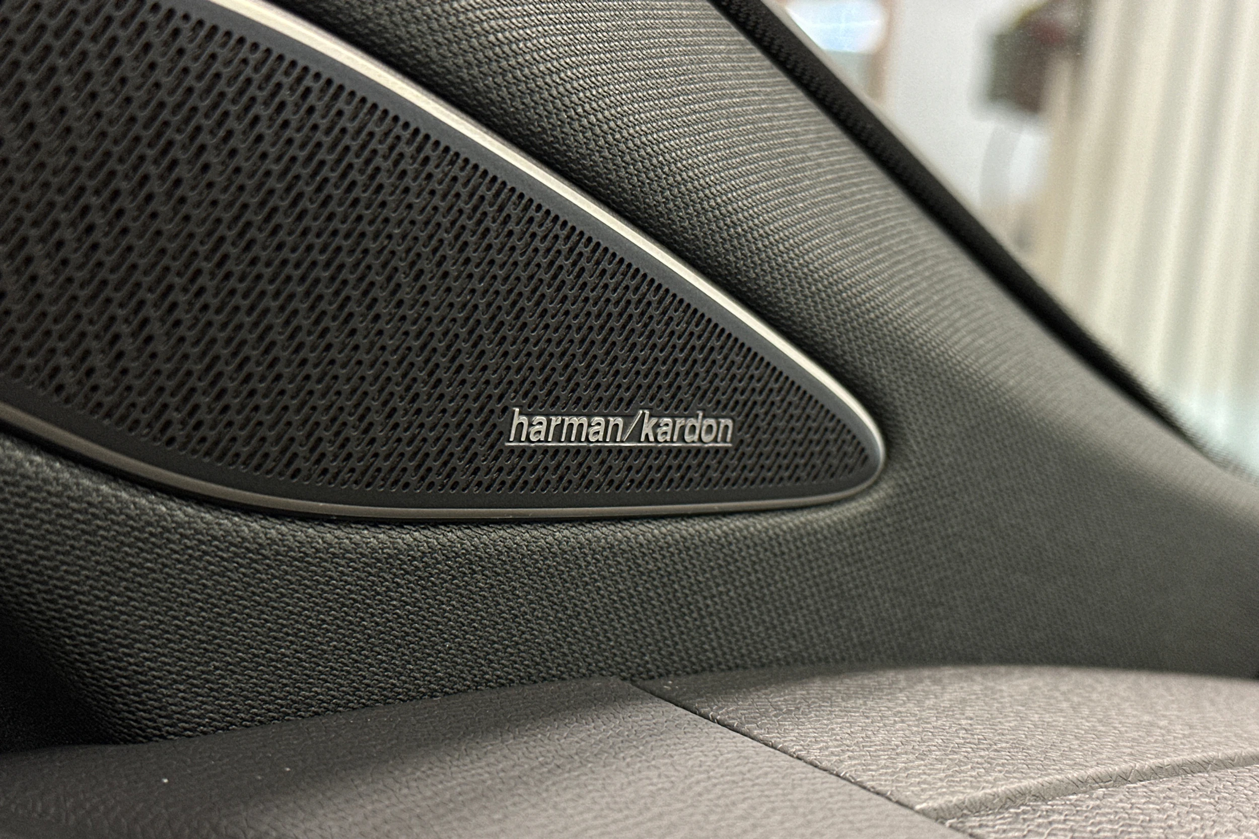 punainen Volkswagen ID.7 2025 kuva 35.