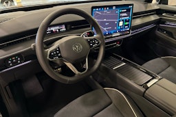 met. musta Volkswagen ID.7 2025 kuva 6.