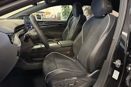 met. musta Volkswagen ID.7 2025 kuva 8.