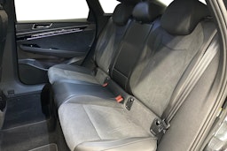 musta Volkswagen ID.7 2025 kuva 10.