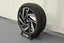 musta Volkswagen ID.7 2025 kuva 13.