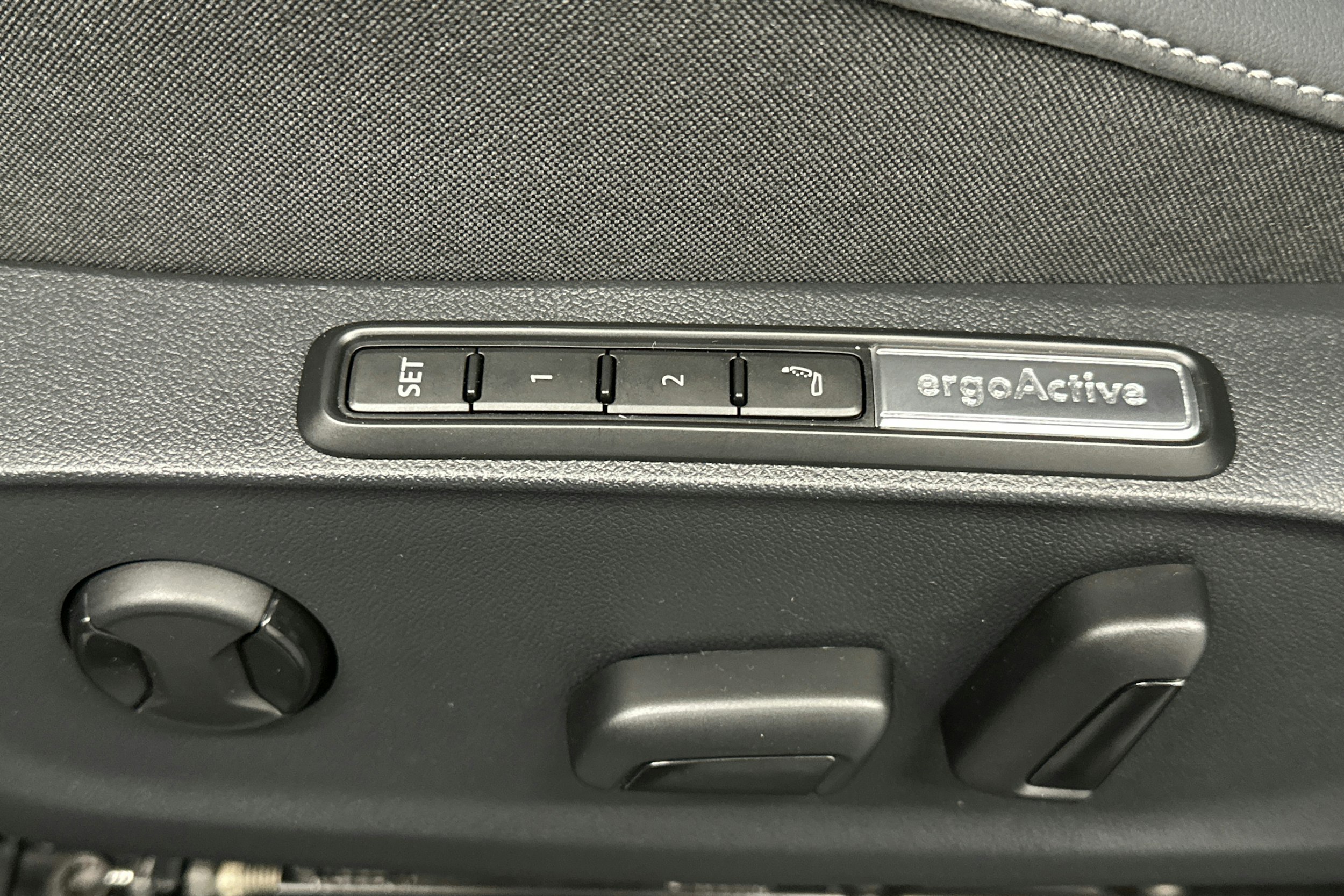 musta Volkswagen ID.7 2025 kuva 17.