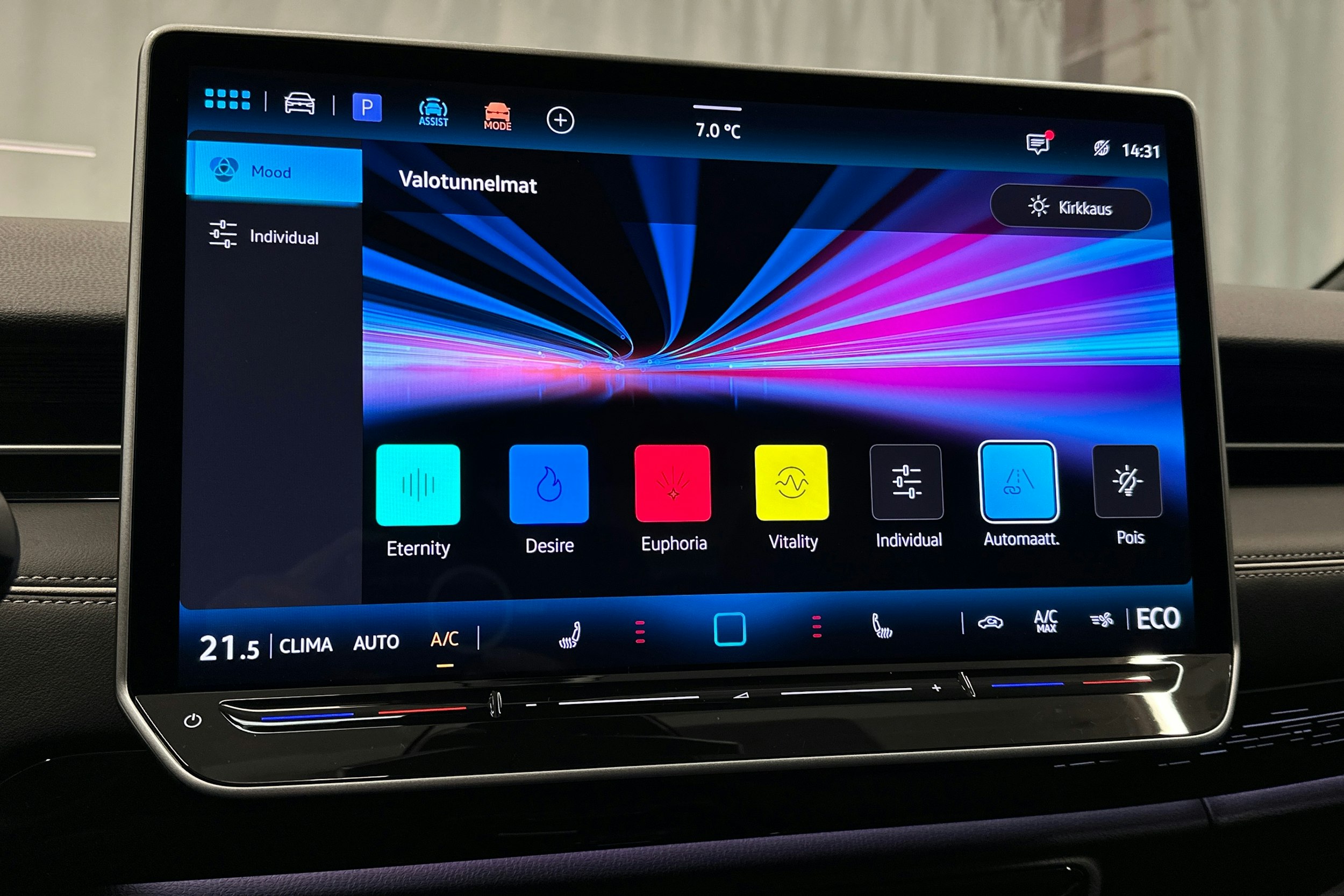 musta Volkswagen ID.7 2025 kuva 31.