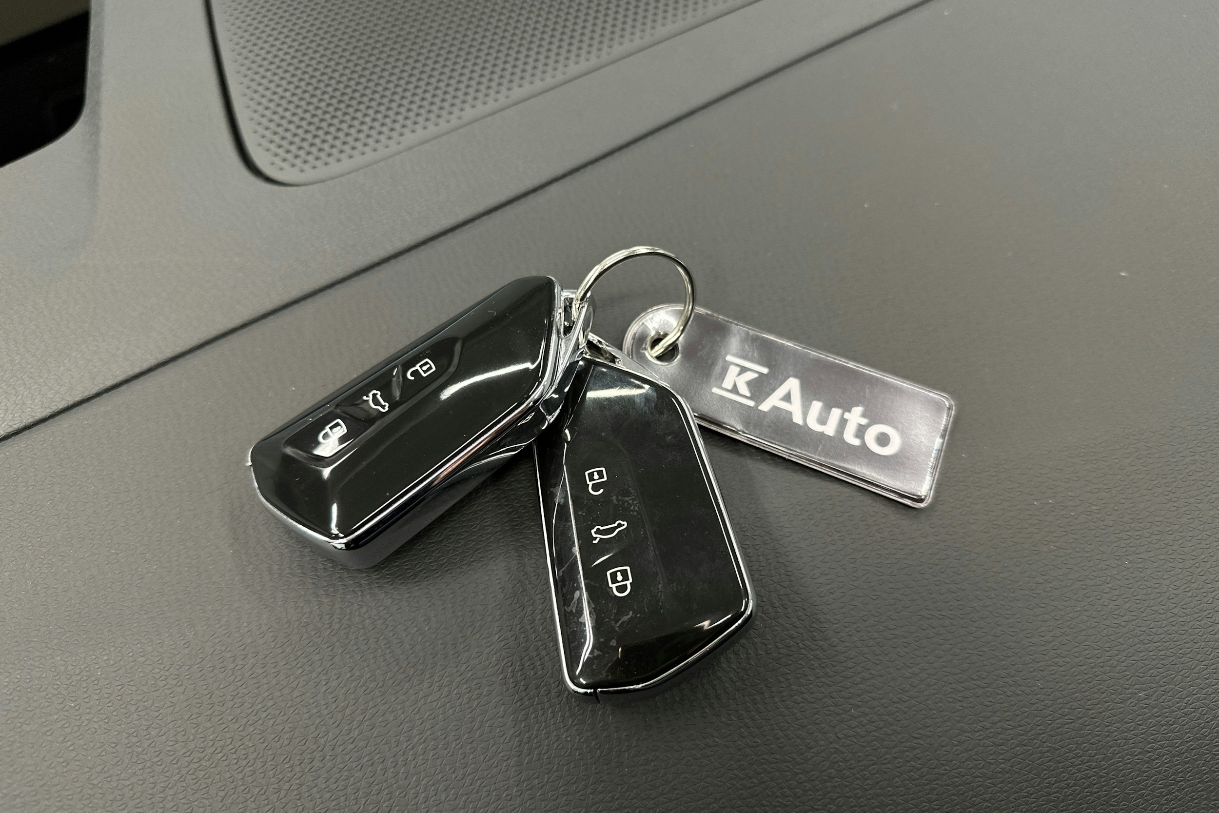 musta Volkswagen ID.7 2025 kuva 33.