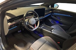 Sininen Volkswagen ID.7 2025 kuva 6.