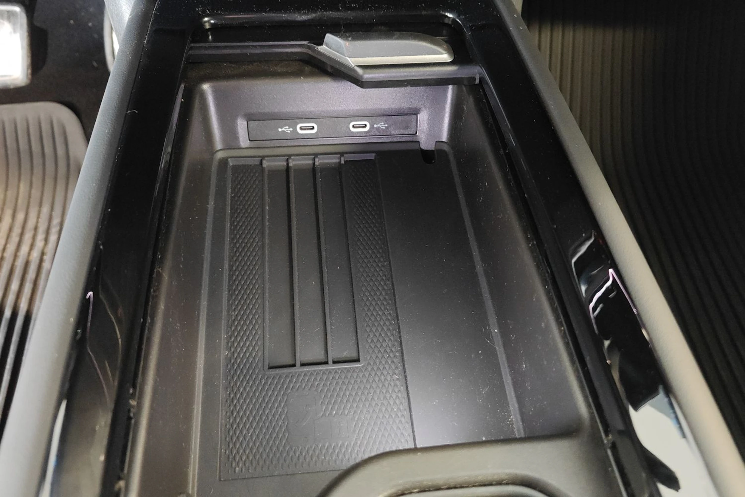 harmaa Volkswagen ID.7 2025 kuva 21.