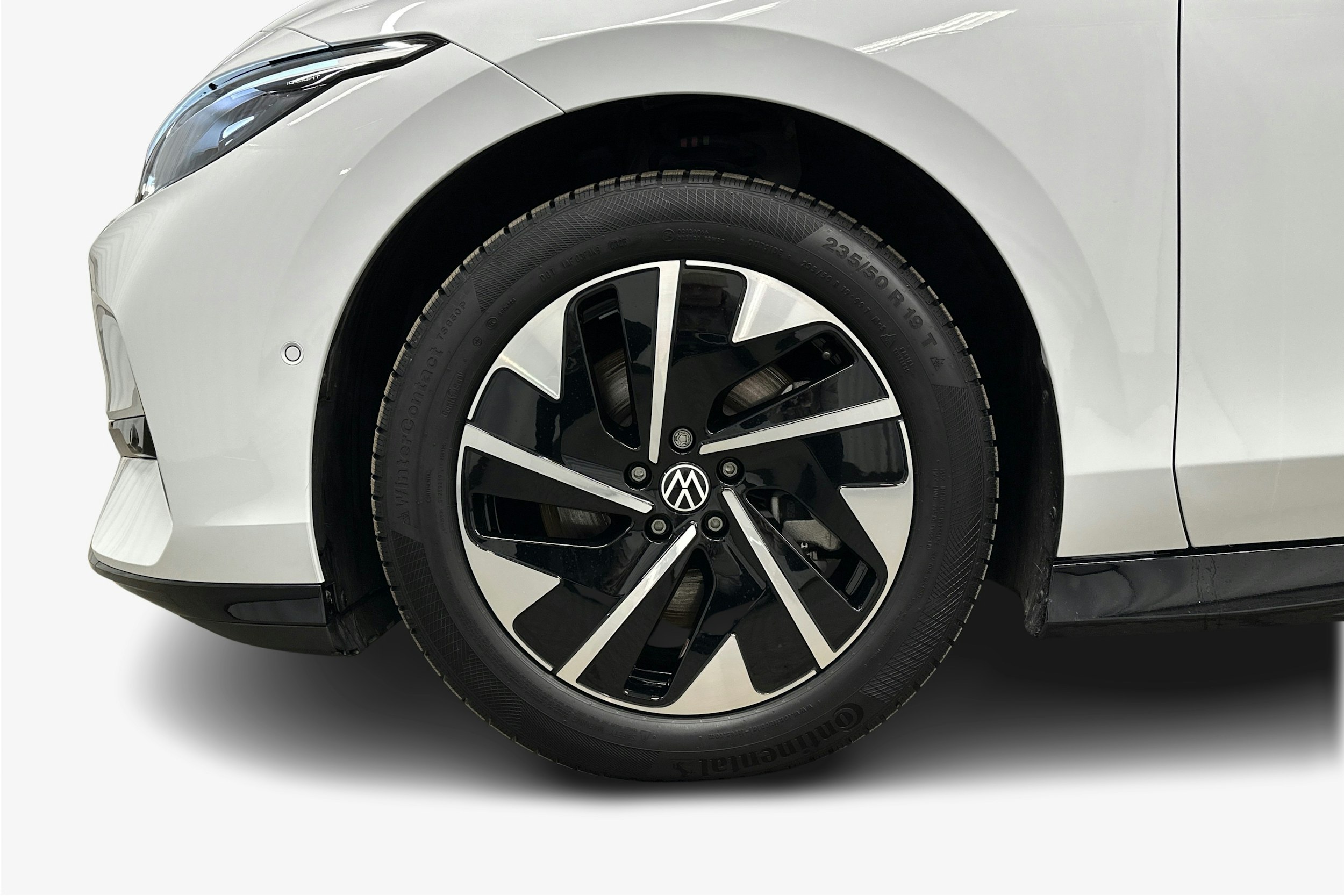 valkoinen Volkswagen ID.7 2025 kuva 11.