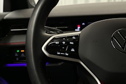 valkoinen Volkswagen ID.7 2025 kuva 14.