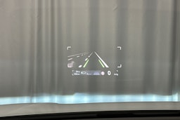 valkoinen Volkswagen ID.7 2025 kuva 17.