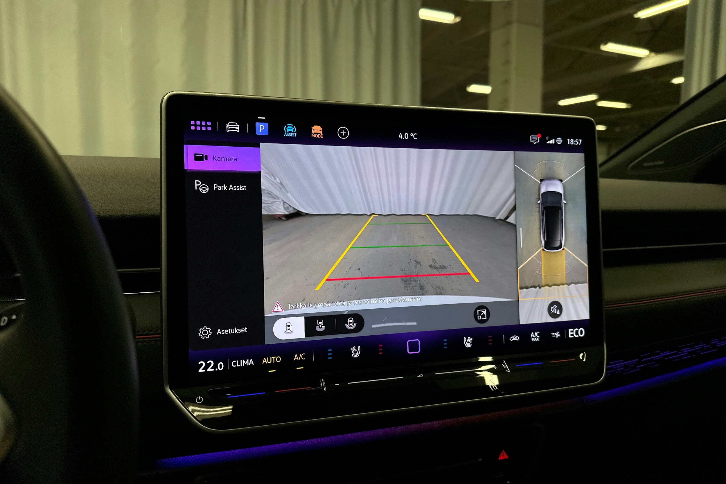 valkoinen Volkswagen ID.7 2025 kuva 19.