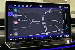 punainen Volkswagen ID.7 2025 kuva 27.