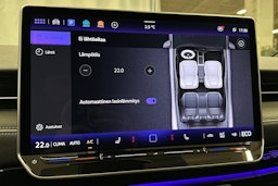 punainen Volkswagen ID.7 2025 kuva 30.