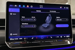 punainen Volkswagen ID.7 2025 kuva 34.