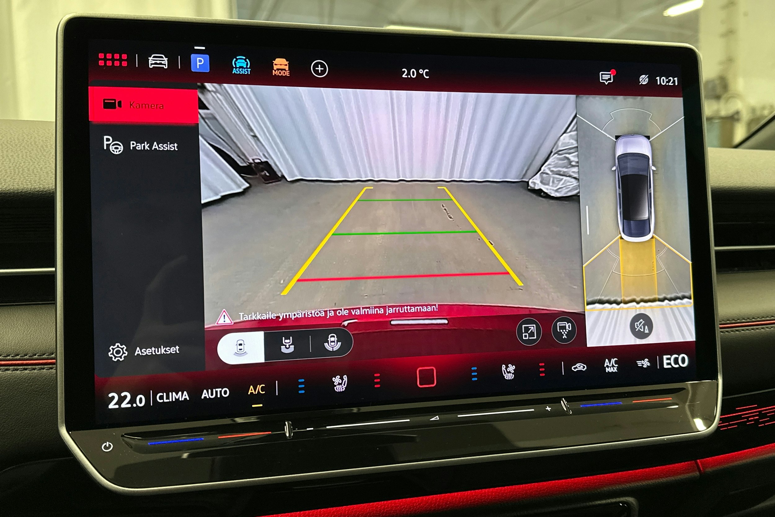 punainen Volkswagen ID.7 2025 kuva 36.