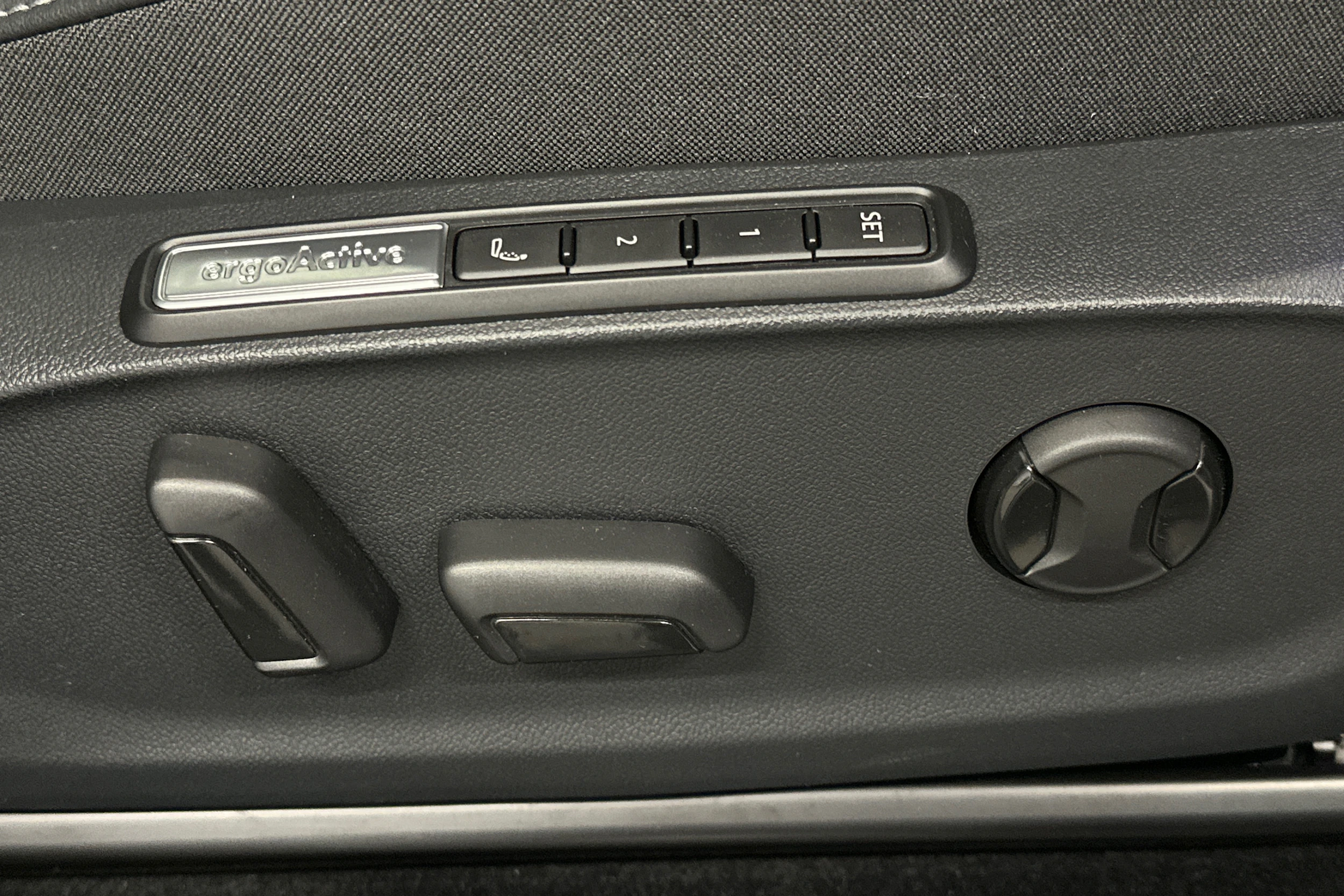 met. valkoinen Volkswagen ID.7 2025 kuva 21.