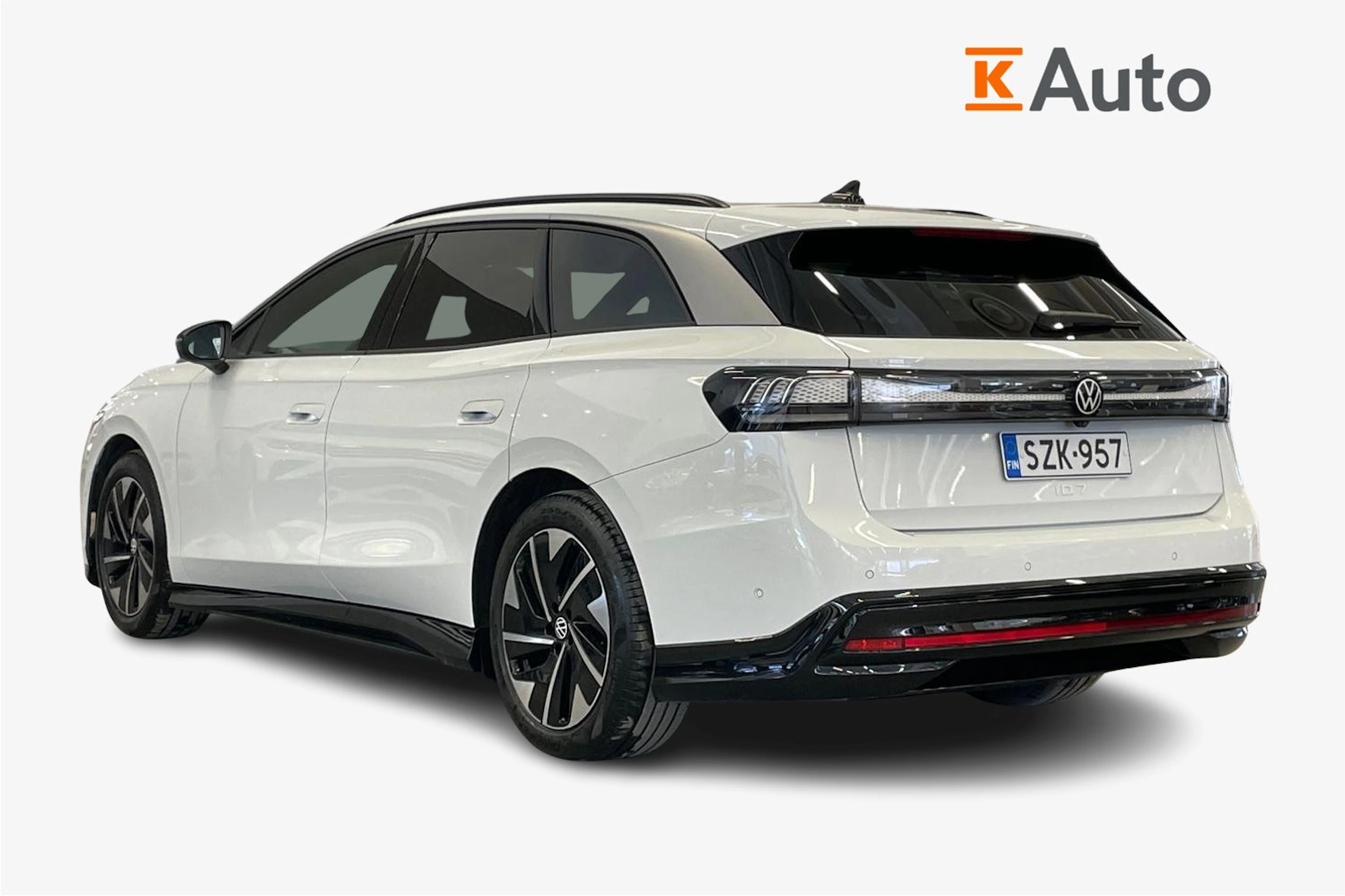 valkoinen Volkswagen ID.7 2025 kuva 2.