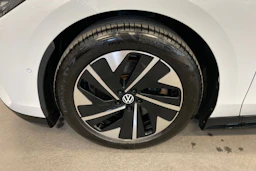 valkoinen Volkswagen ID.7 2025 kuva 10.
