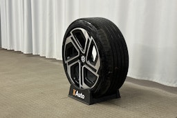 valkoinen Volkswagen ID.7 2025 kuva 13.