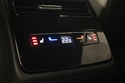 valkoinen Volkswagen ID.7 2025 kuva 16.