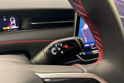 valkoinen Volkswagen ID.7 2025 kuva 19.