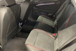 sininen Volkswagen ID.7 2025 kuva 8.